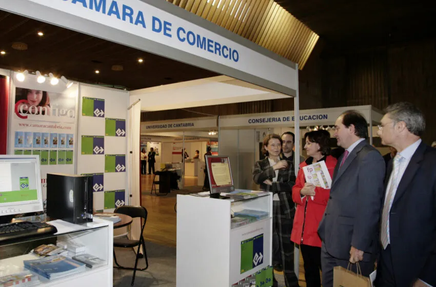  La Cámara de Cantabria informa sobre la Ventanilla Única Empresarial y el SCOP en el II Salón del Empleo y la Formación