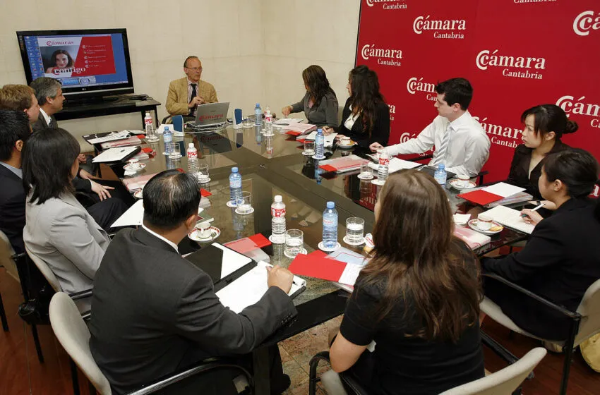  Estudiantes de un MBA de la Chapman University de California visitan empresas de Cantabria con experiencia internacional