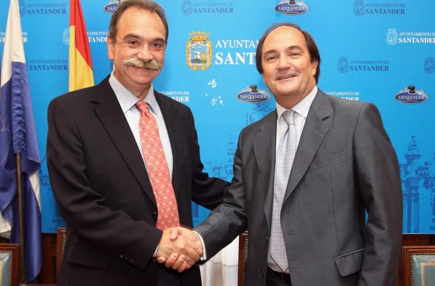  El Ayuntamiento de Santander y la Cámara firman un convenio para potenciar la Oficina Municipal de Apoyo al Comercio