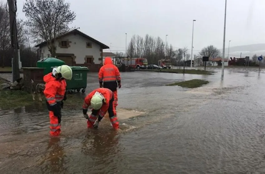 Noticias de Cantabria | El Cántabro | Cabezón de la Sal y Val de San Vicente acogen un ejercicio de emergencias sobre inundaciones para garantizar la coordinación y la anticipación