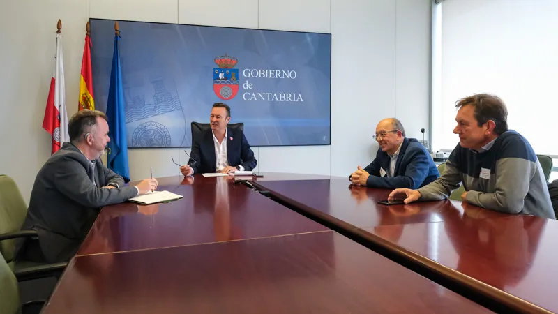 Noticias de Cantabria | El Cántabro | El Gobierno recuerda la prohibición de pernocta de las autocaravanas en los aparcamientos de los parques naturales de Oyambre y Liencres este verano