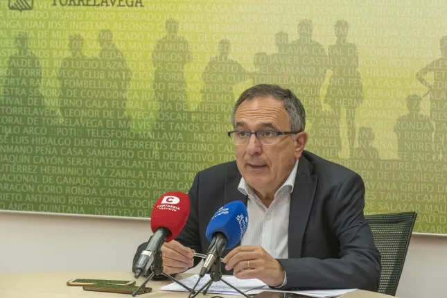  Comienzan las obras de urbanización y mejora en la Avenida Fernández Vallejo en Viérnoles