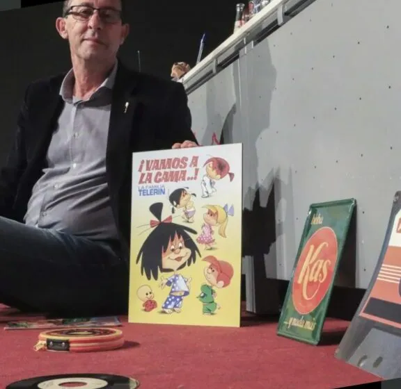  Presentación del libro: «Mi colección de recuerdos» de Paco Pis