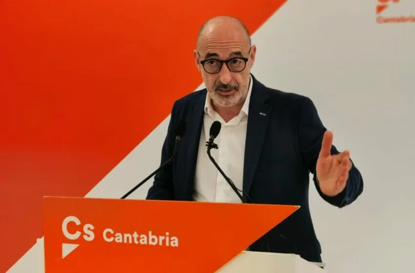  Álvarez: “Exigimos que Gochicoa comparezca ante el Parlamento de Cantabria para explicar este turbio asunto”