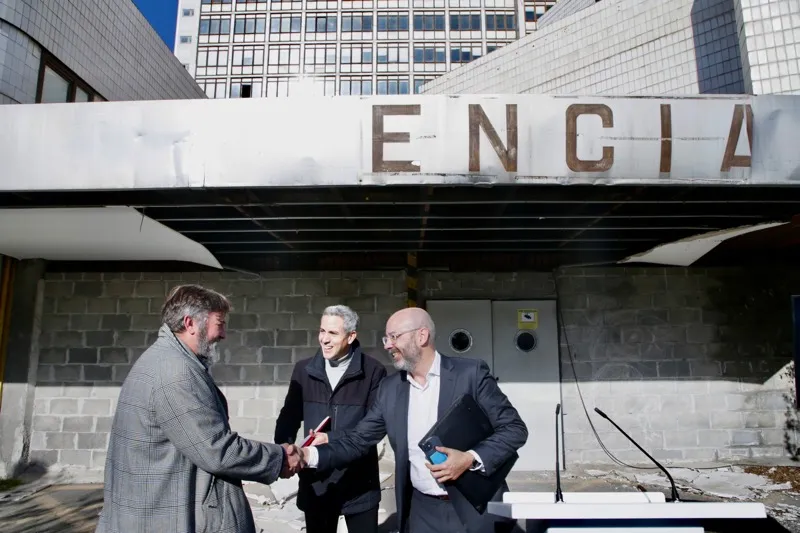  Zuloaga anuncia el Plan Director de la Residencia Cantabria que incluye la decisión sobre el edificio y su uso dentro del ámbito sanitario