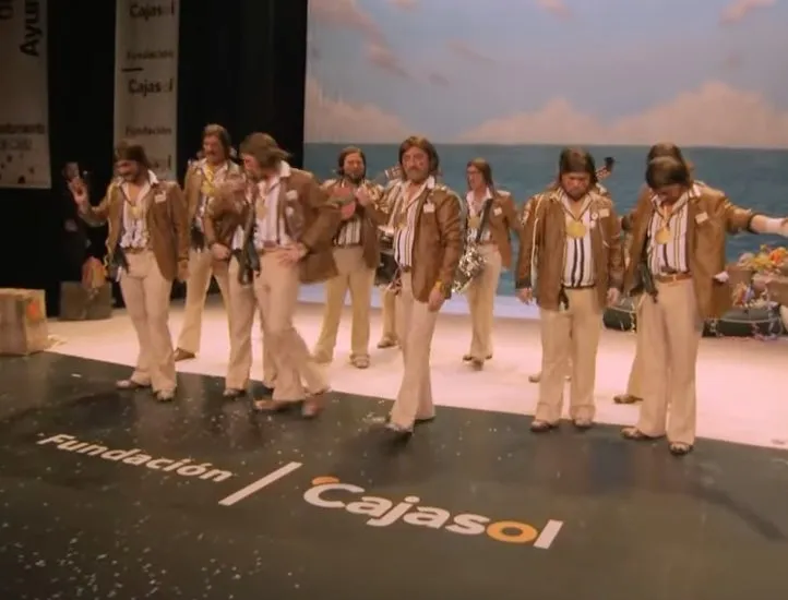 Noticias de Cantabria | El Cántabro | Chirigota de Santoña en Cadiz - Semifinales 2023