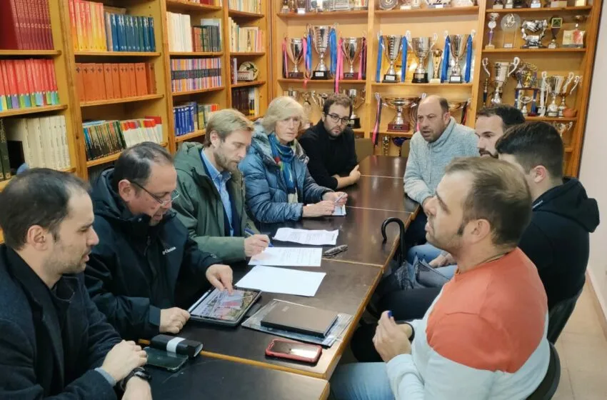  Felipe Piña propone la construcción de un aparcamiento en altura en la Calle Alta y la recuperación de instalaciones deportivas