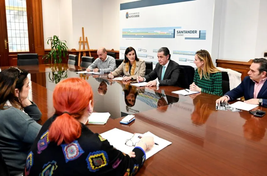 Noticias de Cantabria | El Cántabro | Ayuntamiento y Hostelería elaborarán un protocolo sobre agresiones sexuales en locales nocturnos