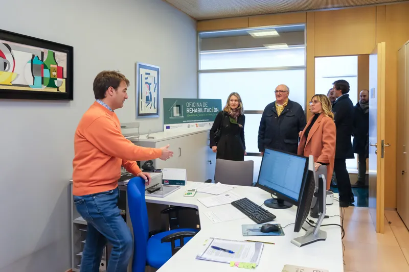  Vivienda avanza en su compromiso con la rehabilitación y abre la segunda oficina para facilitar el acceso de los ciudadanos a las ayudas europeas