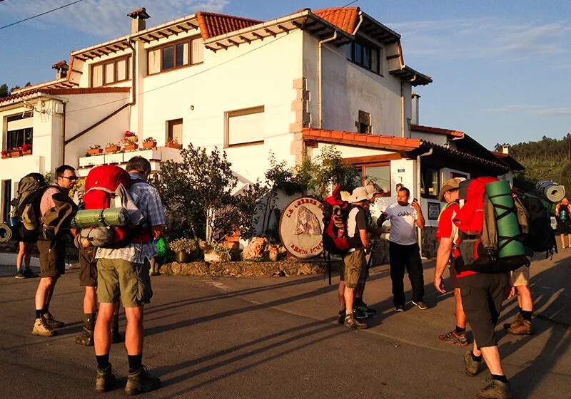  Turismo convoca 365.000 euros en ayudas para la mejora de albergues de los Caminos de Santiago y Lebaniego