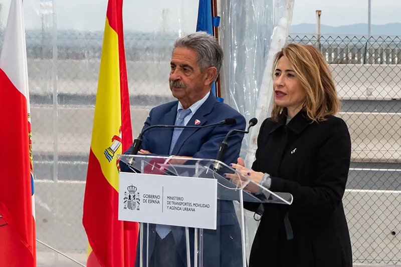 Noticias de Cantabria | El Cántabro | Revilla pedirá la gratuidad de las cercanías, un plan de inversiones y la recuperación de frecuencias y tiempos de viaje como compensación por la "chapuza" de los trenes