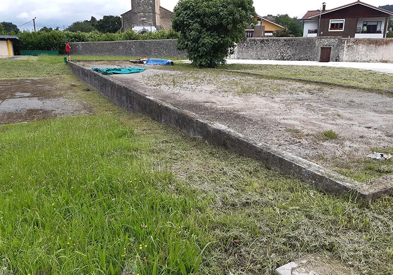  Zuloaga anuncia el acondicionamiento integral de la bolera del albergue juvenil Gerardo Diego, en Solorzano, con una inversión de 27.000 euros