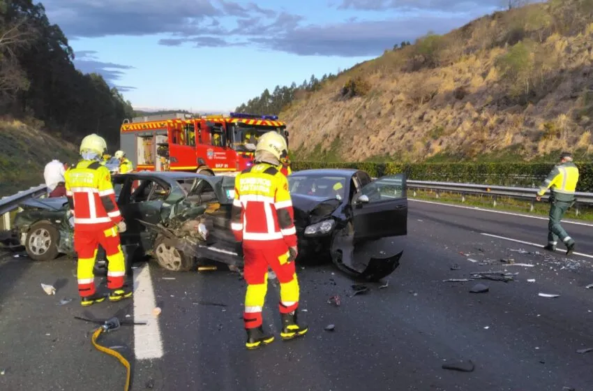 HERIDO UN VARÓN EN UN ACCIDENTE DE TRES VEHÍCULOS EN LA A-8 A SU PASO POR VALDÁLIGA
