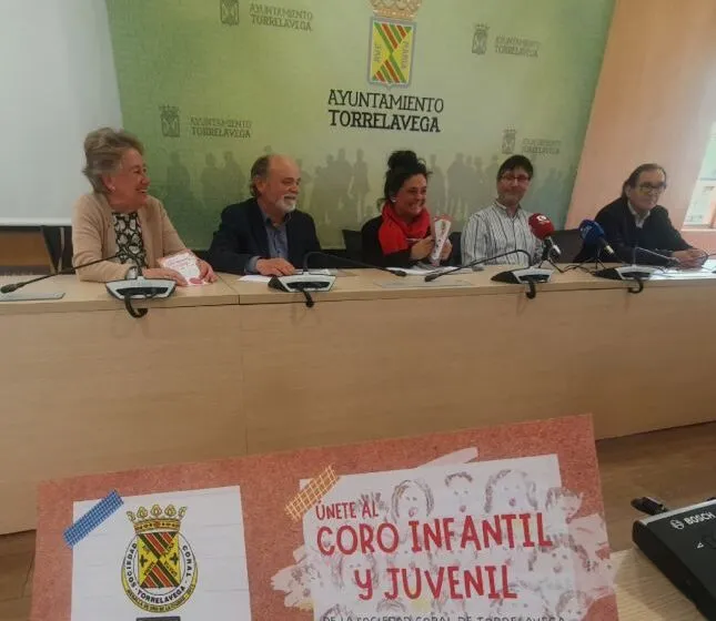 Noticias de Cantabria | El Cántabro | El Ayuntamiento y la Sociedad Coral de Torrelavega ponen en marcha el Coro Infantil y Juvenil