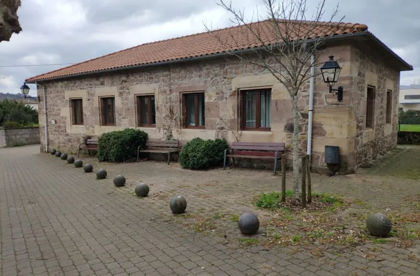 Arte en Escena representará ‘¡Hasta Aquí!’, el 31 de marzo, en las antiguas escuelas de Cayón