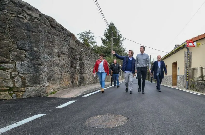  El Gobierno mejora la red de saneamiento de Reocín con la instalación de varios colectores en el casco urbano