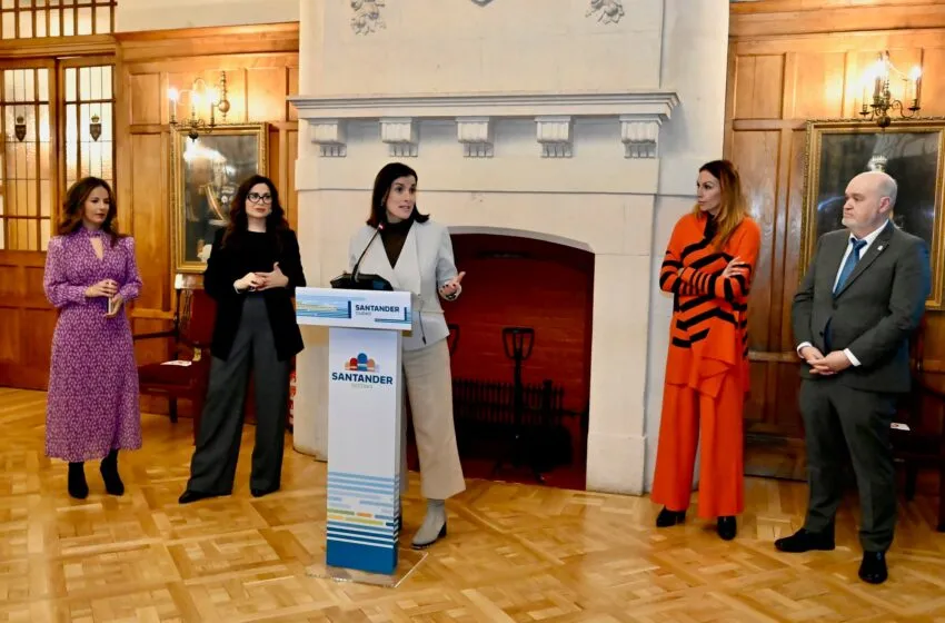  La alcaldesa agradece a los organizadores locales su labor para atraer reuniones a Santander