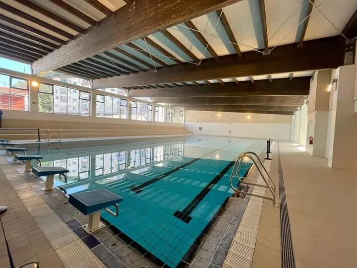  LAREDO ADJUDICA EL SERVICIO INTEGRAL DE LA PISCINA MUNICIPAL