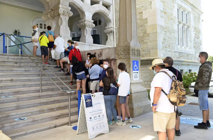  Más de 2.700 personas visitaron el Palacio de la Magdalena en febrero