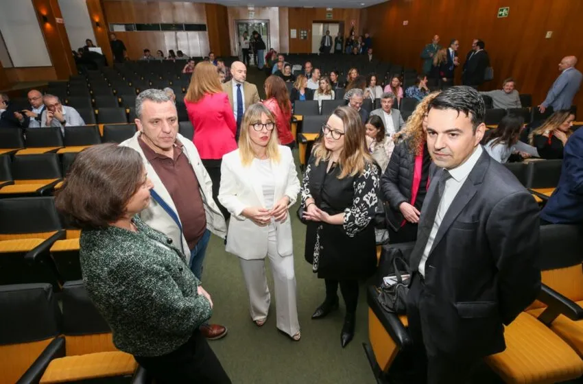  Empleo presenta la ‘Estrategia Cántabra de Seguridad y Salud en el Trabajo 2023–2028’ fruto del acuerdo con los agentes sociales