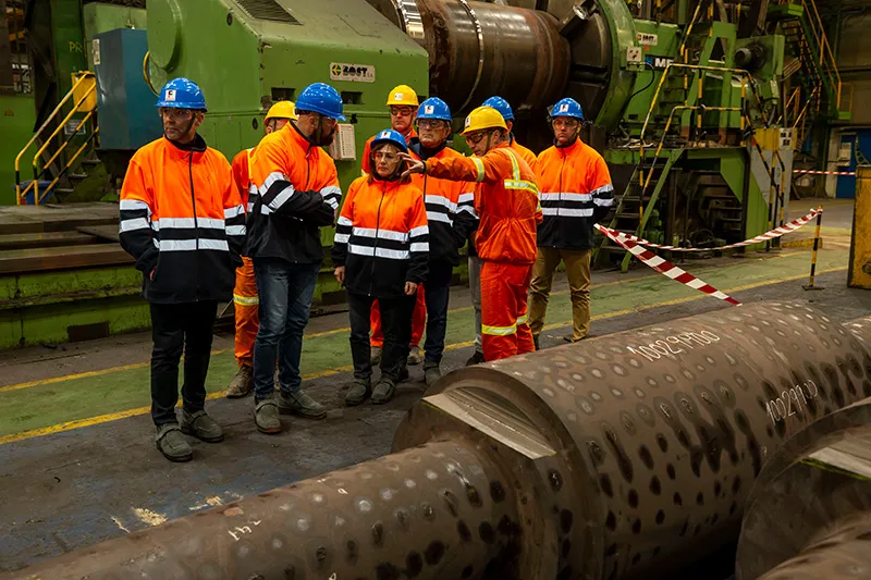  El Gobierno de Cantabria avala el nuevo contrato de suministro eléctrico de Reinosa Forgins & Casting con 3.2 millones de euros