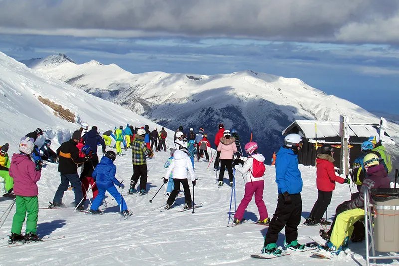  La estación de esquí Alto Campoo cierra su temporada más corta con un balance de cerca de 116.000 usuarios