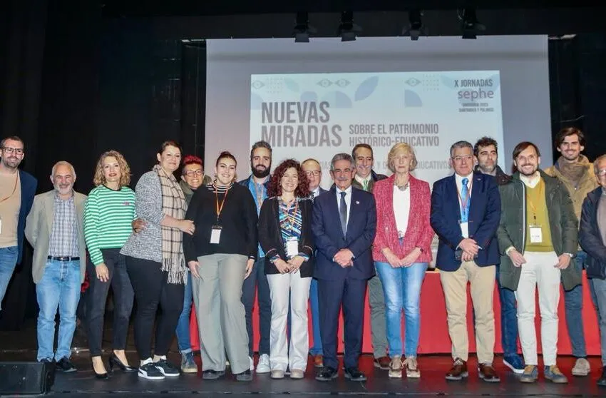  Revilla destaca el compromiso de Cantabria con la difusión y conservación de su patrimonio educativo a través del CRIEME de Polanco