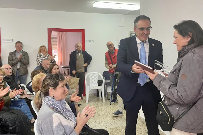  Pesquera propone un nuevo centro de salud en Santander en la zona entre Cueto y Monte