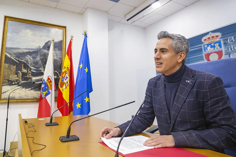  Zuloaga anuncia que Valdecilla será el segundo hospital público del norte con un sistema robotizado de rehabilitación