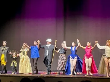 Noticias de Cantabria | El Cántabro | La Escuela municipal de danza de Piélagos participa en la clausura del Proyecto “Correspondencias sonoras” del Conservatorio de música de Torrelavega