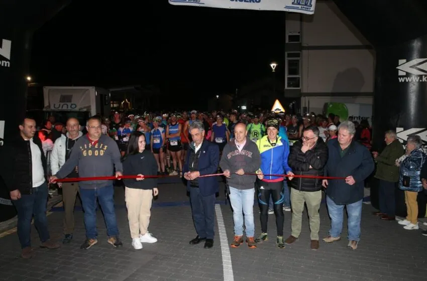 Revilla da la salida al VII Trail Nocturno y IX Marcha Nocturna de Cicero