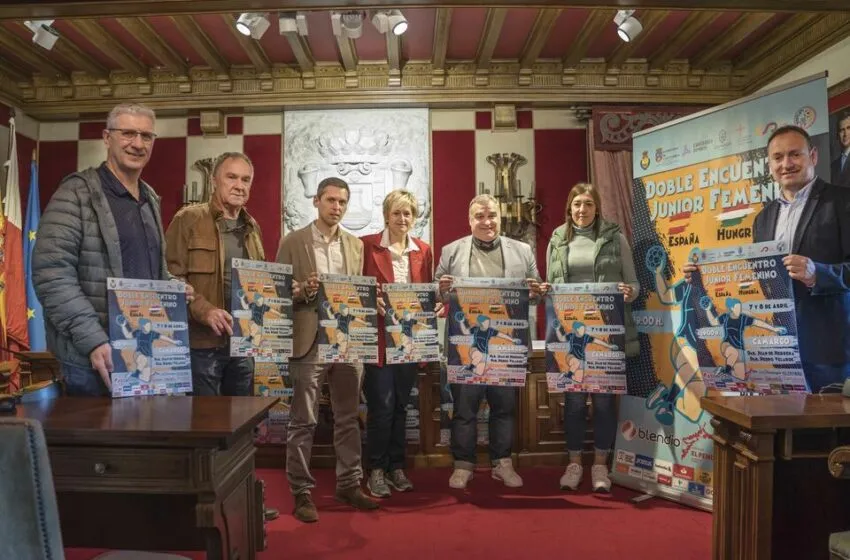  La selección española juvenil femenina de balonmano jugará esta semana dos partidos en Camargo contra el combinado nacional húngaro