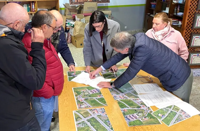  El Ayuntamiento pone a disposición de la Consejería dos parcelas en Cueto para un centro de salud