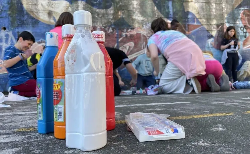  LOS ALUMNOS DE 4º DE PRIMARIA REALIZAN UN TALLER DE GRAFFITI EN LOS CENTROS EDUCATIVOS DE ASTILLERO