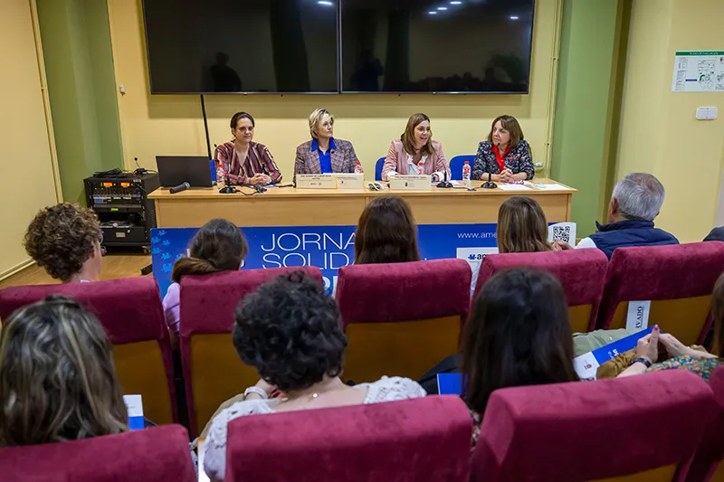  La consejera de Presidencia aboga por divulgar la mediación como alternativa al litigio judicial