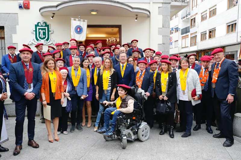  La Cofradía de la Anchoa de Cantabria nombra a Pablo Zuloaga y a Guillermo Blanco cofrades de Mérito