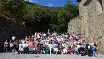  Más de medio millar de vecinos mayores de 60 años  participan en las jornadas de convivencia organizadas por el Ayuntamiento de Piélagos en Santo Toribio de Liébana