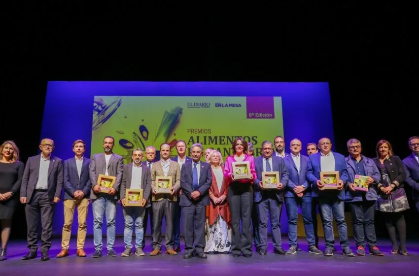  Revilla afirma que la industria agroalimentaria «es uno de los activos más importantes de Cantabria»