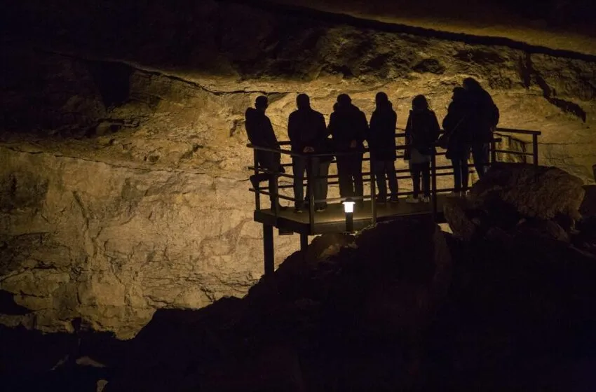  Camargo muestra su oferta turística en la Feria Expovacaciones que se celebra en Vizcaya