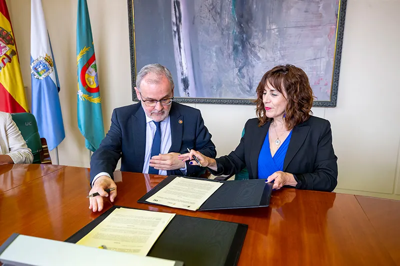  El Gobierno y la UC suscriben un convenio de colaboración para la realización de actividades sobre temas europeos