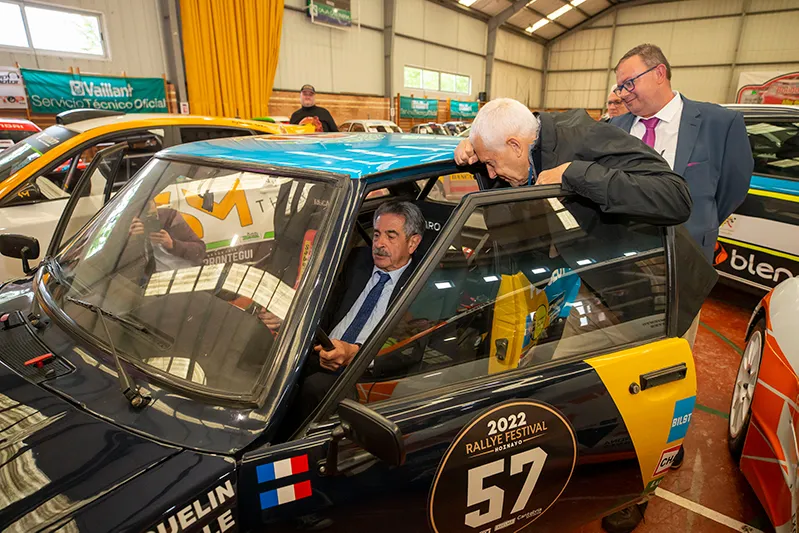  Revilla valora que ‘Bólidos Rojos’ «da categoría a Cantabria» en la inauguración de su cuarta edición