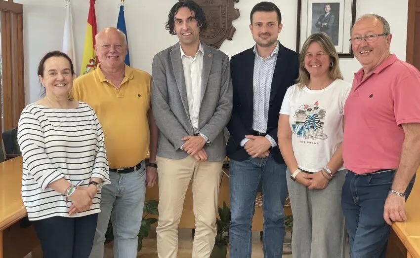  ALEJANDRO HOZ, REELEGIDO ALCALDE PEDÁNEO DE GUARNIZO