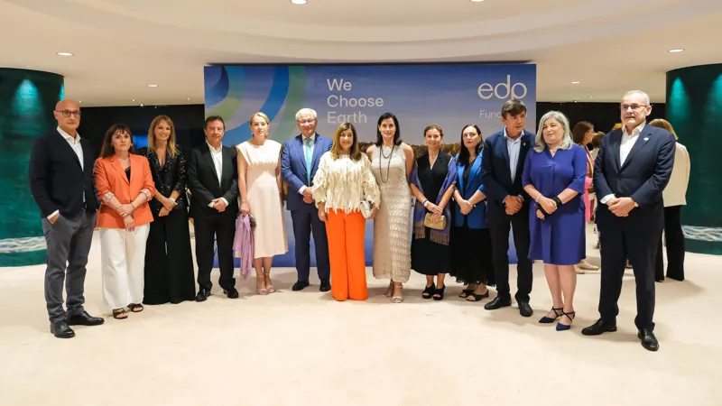  Buruaga asiste a la inauguración de la 72 edición del FIS con la Novena Sinfonía de Beethoven en el Palacio de Festivales