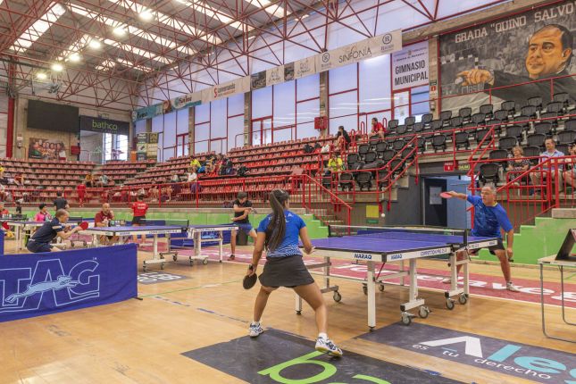 Torrelavega aprueba subvenciones por importe de 284.300 euros para 14 clubes del municipio