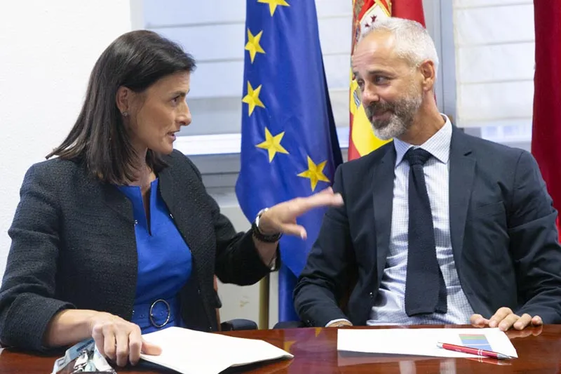 Noticias de Cantabria | El Cántabro | Educación estudiará la inversión en infraestructuras y programas educativos en los centros de Santander para mejorar la calidad de la enseñanza de los escolares