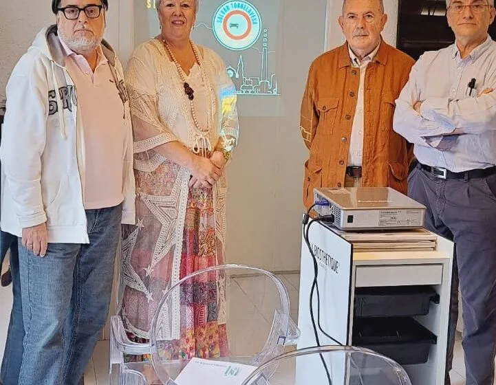 Los ediles de Torrelavega Sí se reúnen con representante de la plataforma “Salvar Torrelavega de una ZBE ruinosa”