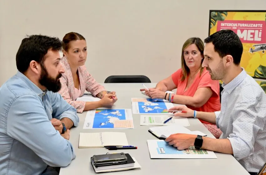 OICOS pone en marcha un nuevo curso de español para vecinos de otros países