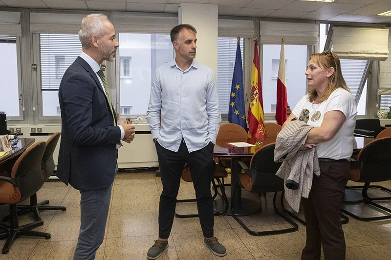 Educación y la Gimnástica de Torrelavega colaborarán para prevenir el acoso escolar