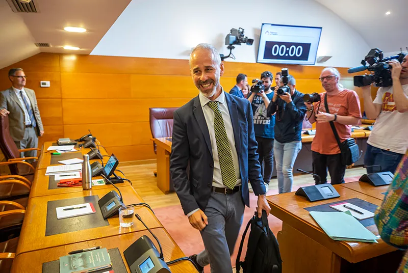 Cantabria incrementará el gasto educativo hasta alcanzar el 5% del PIB regional para convertir la educación en un servicio esencial