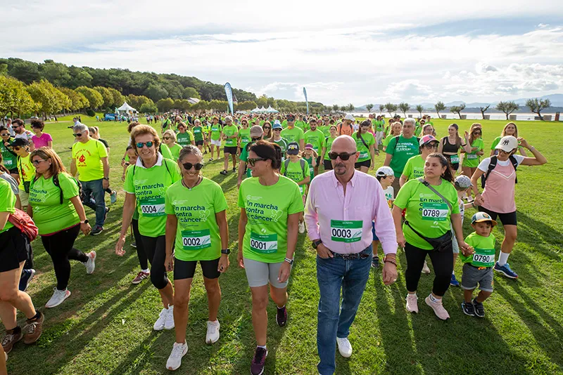 El Gobierno de Cantabria se suma a la VI Marcha de las Cinco Playas para trasladar su apoyo y compromiso con los pacientes de cáncer y sus familias